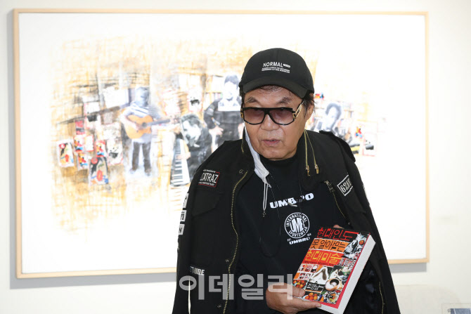 작가로 돌아온 조영남                                                                                                                                                                              