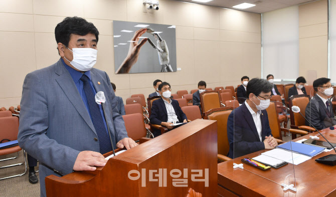 인사말하는 한상혁 방송통신위원회 위원장                                                                                                                                                           