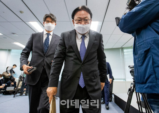 사과문 발표 마친 박근희 CJ대한통운 대표이사                                                                                                                                                       