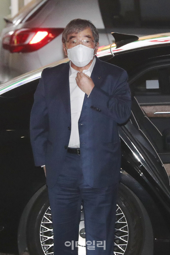 윤석헌 금융감독원장, 프론트원에서 은행장 간담회                                                                                                                                                   