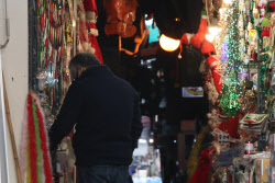 [포토]크리스마스 앞두고 쓸쓸한 시장 분위기                                                                                                                                                              