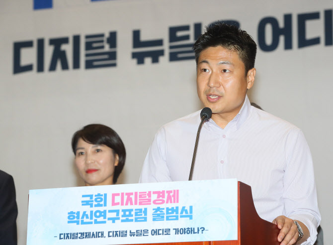 40대 핀테크 CEO의 자신감‥"진검승부지만, 금융사와 협력도 하겠다"