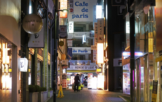 “꼼수 영업” vs “생존 몸부림”…코로나 시대 자영업 생존기