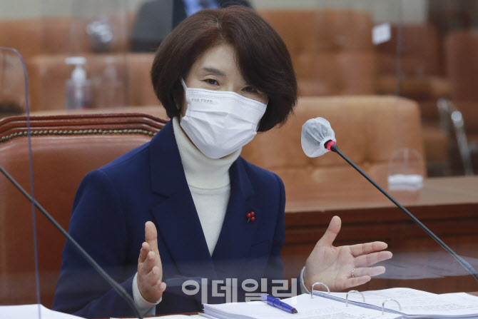 한정애, '가습기살균제, 필요하면 추가실험하겠다'                                                                                                                                         