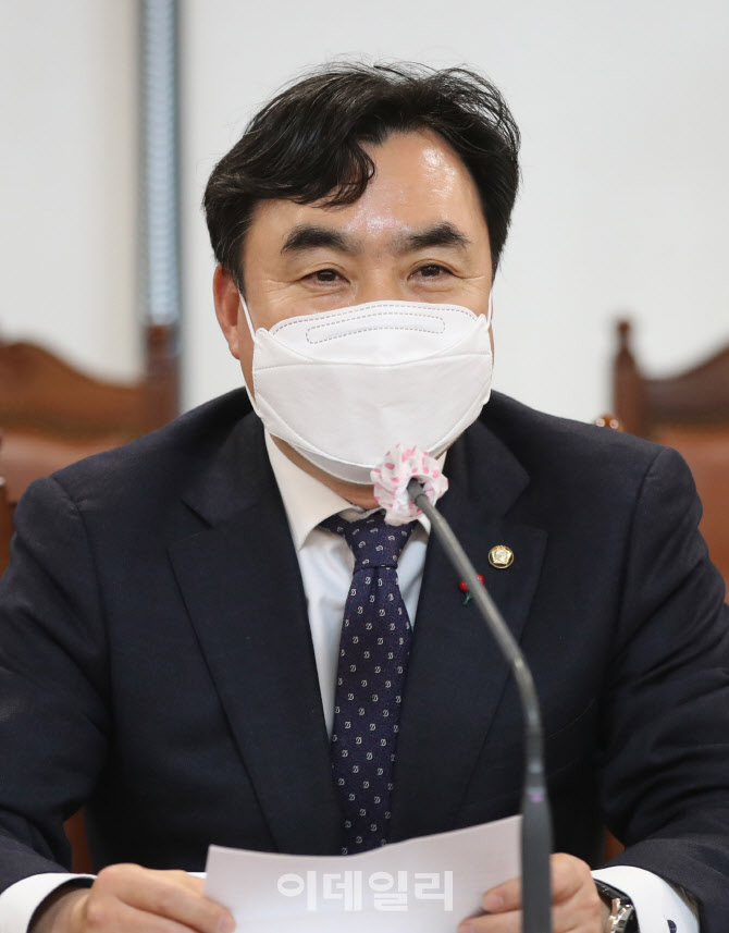   K뉴딜 지원 발언하는 윤관석 의원                                                                                                                                                                 