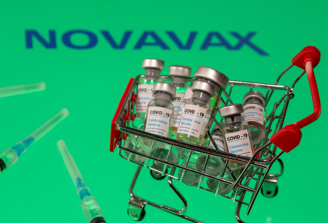 ‘SK 바이오 사이언스의 공급’NovaVax 백신, 화이자와 다른 점