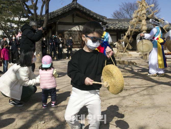  풍요와 건강 기원하는 정월대보름 세시행사                                                                                                                                                         
