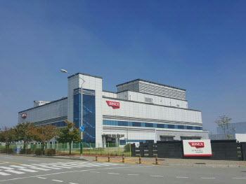 [리포트분석]망했다는 바이넥스, CMO는 '활활'