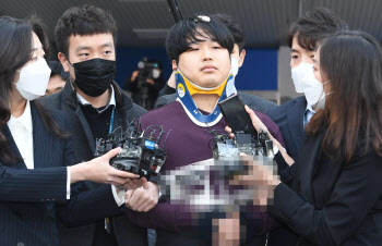 檢 '박사방' 조직원 2명 기소…현재까지 12명 재판行