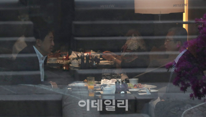 김종인-금태섭 회동, '제3신당 논의?'                                                                                                                                                     