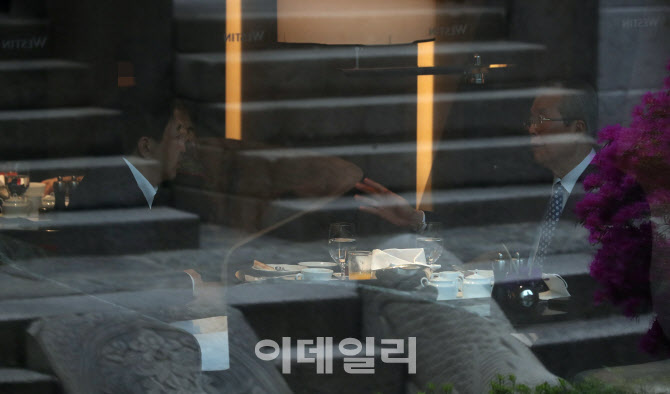 '김종인-금태섭 회동'                                                                                                                                                                    