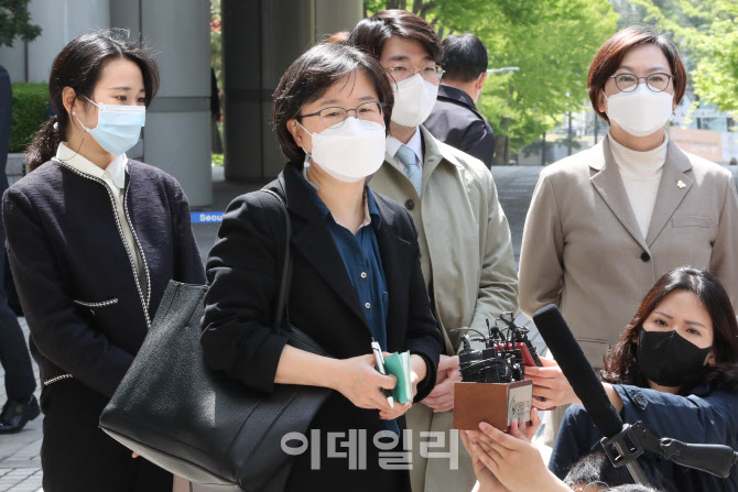 소송 '패소' 입장 밝히는 이상희 변호사                                                                                                                                                   