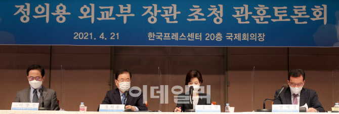 정의용 “어려울 때 친구가 진정한 친구…美, 韓 도와주길 바라”                                                                                                                                     