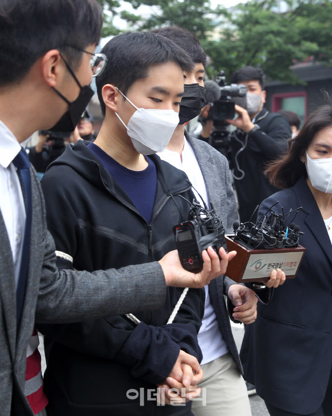  검찰 송치되는 김영준                                                                                                                                                                             