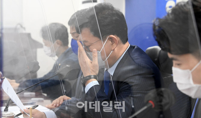 광주 건설현장 붕괴사고 대책 당정협의 주재하는 송영길                                                                                                                                              