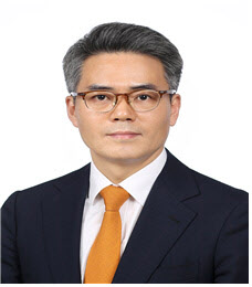 '부동산 투기 논란' 靑반부패비서관 "개발사업과 무관…처분 협의" - Vimarsana News