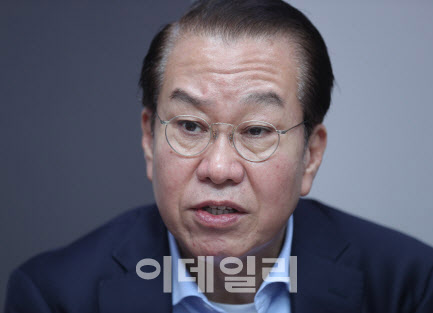 권영세, 홍준표에 "남 욕하는 분, 잘 되는 꼴 없다" - Vimarsana News