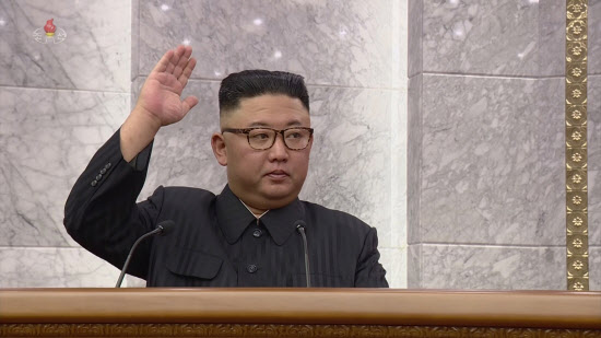 北김정은, 신변이상설 보란듯…김일성 27주기 금수산 참배 - Vimarsana News