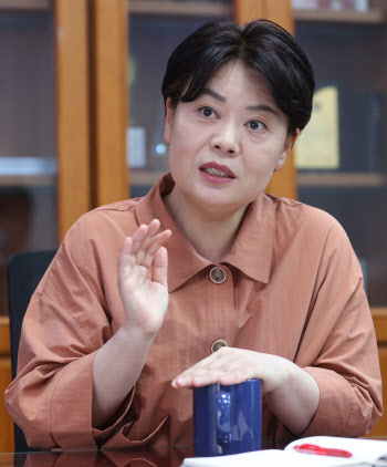 ②윤희숙 "중국 눈치 보지 말고 쿼드 당연히 가입해야"