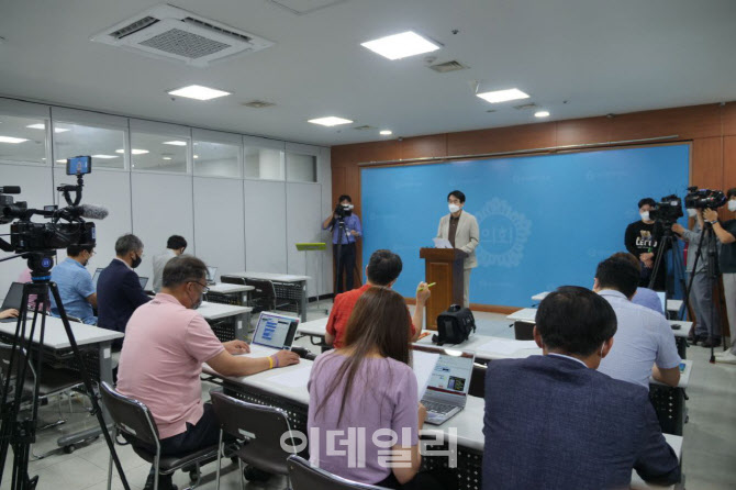 "양강구도 깬다"…'노무현 돌풍' 진원지 호남으로 향하는 與 후보들 - Vimarsana News
