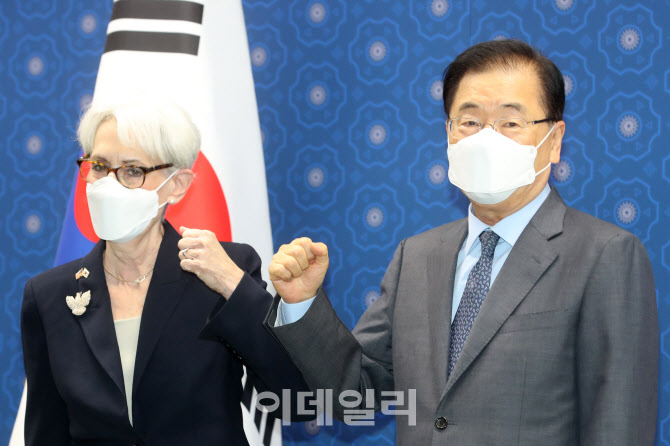 셔먼 “北, 많이 인내하지 않을 것”…정의용 장관 예방                                                                                                                                              