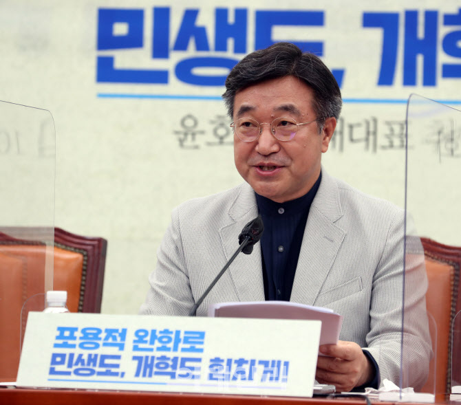 취임 100일 맞은 윤호중 더불어민주당 원내대표                                                                                                                                                      