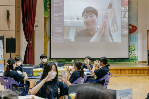 `CJ SW창의캠프` 메타버스로 소통하고, AI 챗봇도 직접 만들어 - Vimarsana News