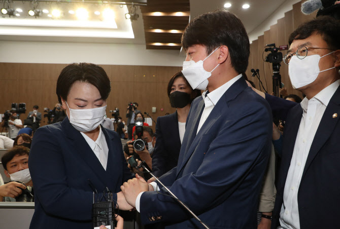 김두관 "윤희숙 근무 KDI가 세종 땅 예타조사, 투기 수사해야" - Vimarsana News