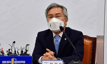 최강욱 "윤석열, 고발사주 모를 수 없어…낱낱이 규명해야"