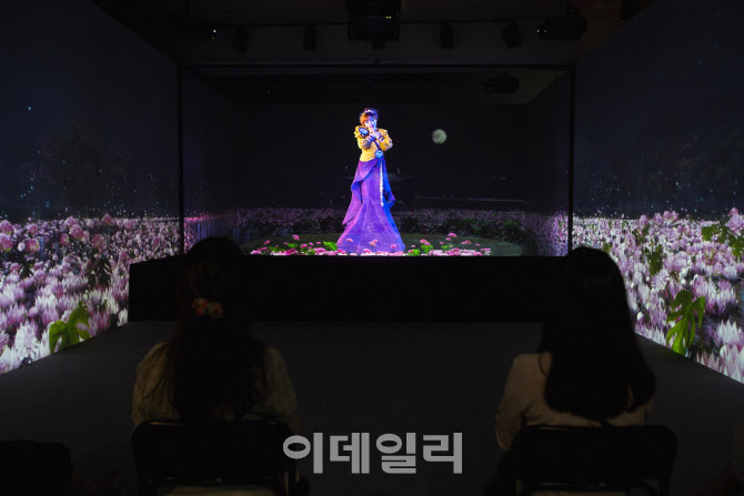 소프라노 조수미, 예술의전당 홀로그램 콘서트로 만난다 - Vimarsana News
