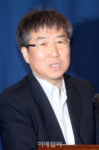 장하준 교수, 韓 민간전문가 최초 AIIB 자문위원 위촉