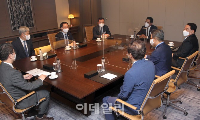  월드클래스 잡페스티벌 간담회                                                                                                                                                                     