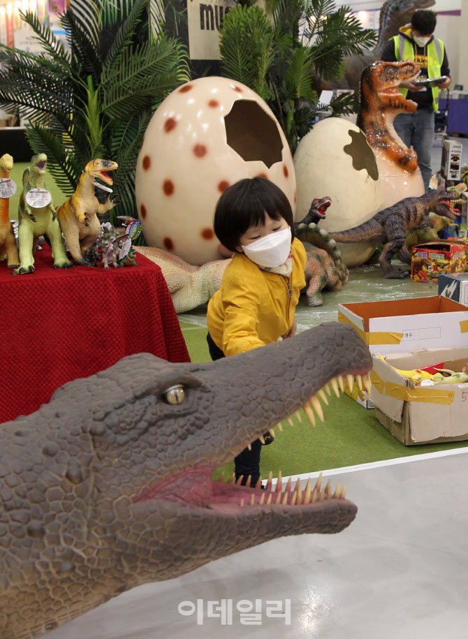 키즈 페어 공룡 전시물                                                                                                                                                                            