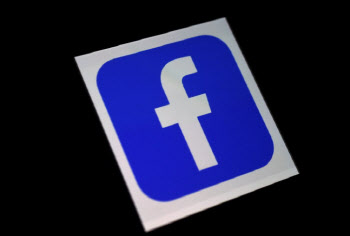 페이스북, 애플 약관 변경에 매출 증가세 주춤…악재도 산적