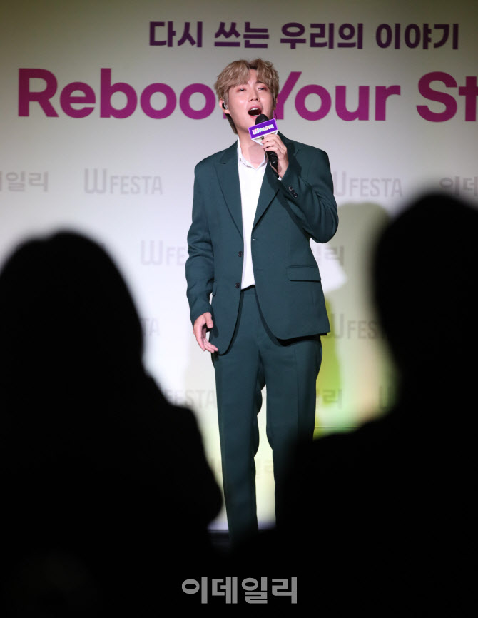 팝페라 가수 손태진, '여심저격하는 감미로운 보이스'                                                                                                                                      