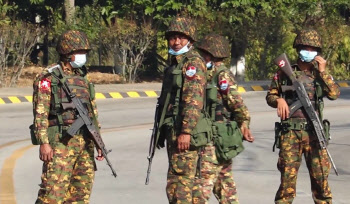 美 국가안보보좌관, 미얀마 반군부와 화상회의
