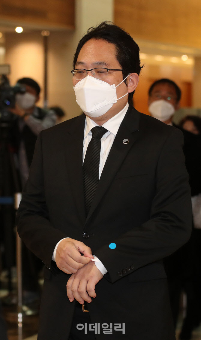 故 전두환 빈소 찾은 최대집 전 의협 회장                                                                                                                                                           
