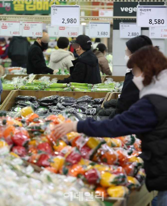 밥상 물가 고공행진 '비상'                                                                                                                                                               