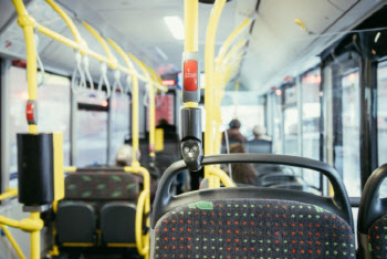 "타지 말라 했잖아"…버스서 9살 아이 때린 40대男