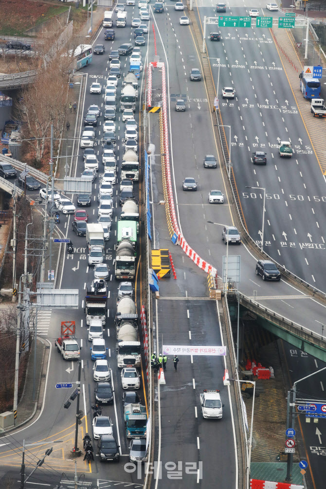 교통체증 우려, 선유고가차도 철거                                                                                                                                                                  