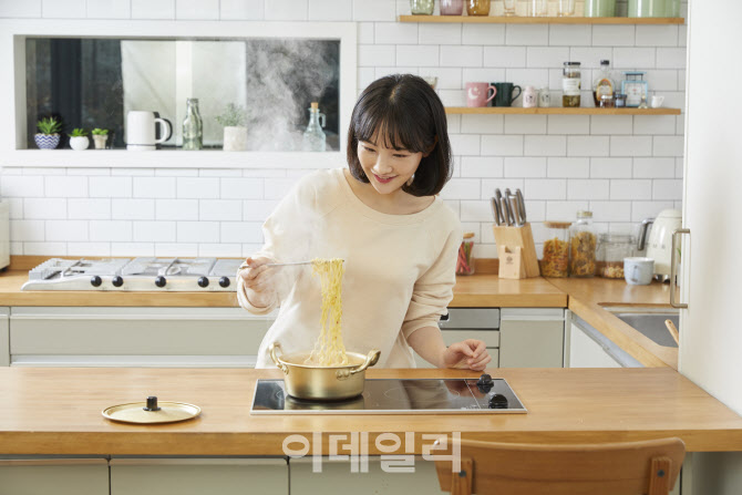 맛있게 먹던 라면 국물, 왜 물을 오염시킬까 [물에 관한 알쓸신잡]