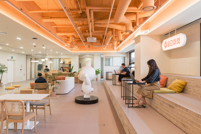 틈새라고요? 경쟁의 룰 바꿔 성장한 디퍼런트 기업들 - 뉴스 썸네일 이미지