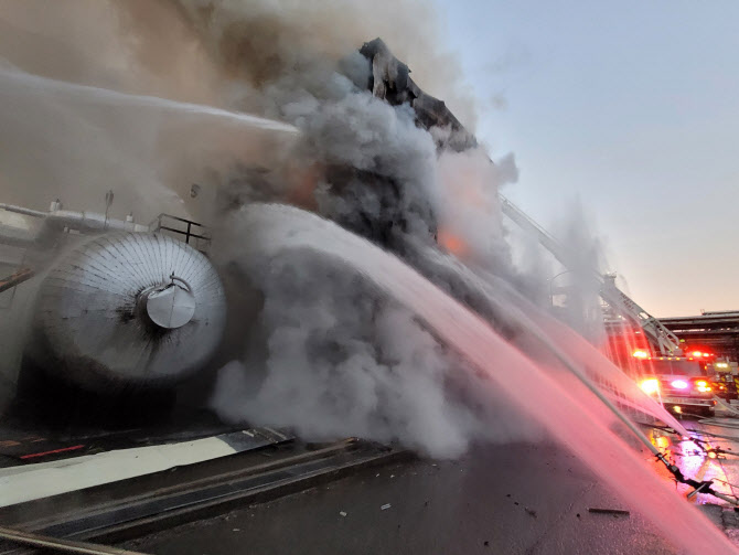  SK에너지 울산공장서 화재                                                                                                                                                                         