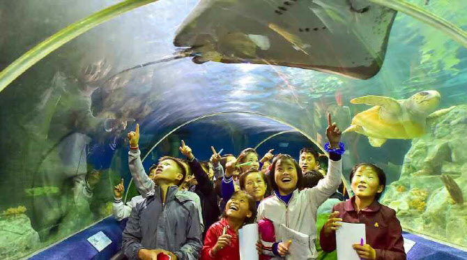 노동신문 "건설의 대번영기는 인민대중주의 이념으로"                                                                                                                                            