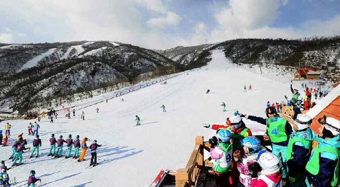 김정은 집권 이후 건설 성과 조명한 북한                                                                                                                                                                  