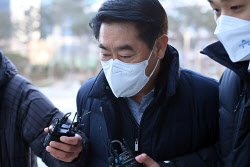 '최윤길 구속' 警 대장동 로비 수사는 속도…檢은 지지부진