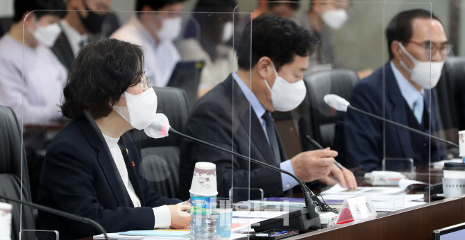 발언하는 조성욱 위원장                                                                                                                                                                            