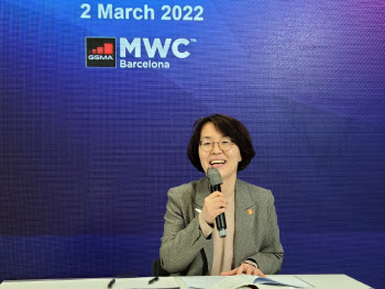 화웨이·에릭슨에 5G 선두 뺏길 위기감..MWC 22 폐막