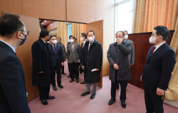 [포토]'외교부 청사 살펴보는 인수위'                                                                                                                                                           