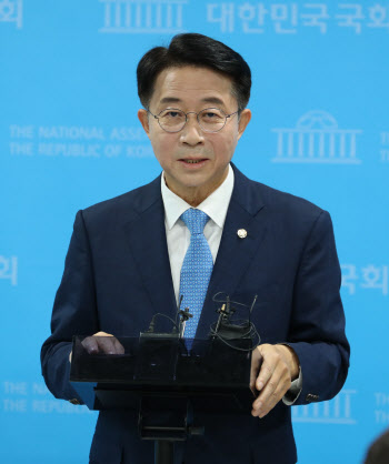 조정식 "윤석열 정부 오만·폭주 견제 할 것"…국회의장 출마 선언
